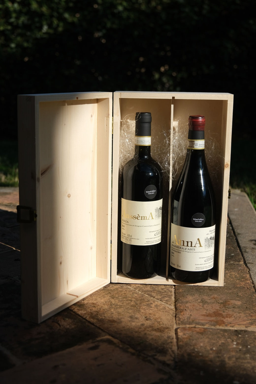Cassetta in legno da due bottiglie Cascina Giovinale