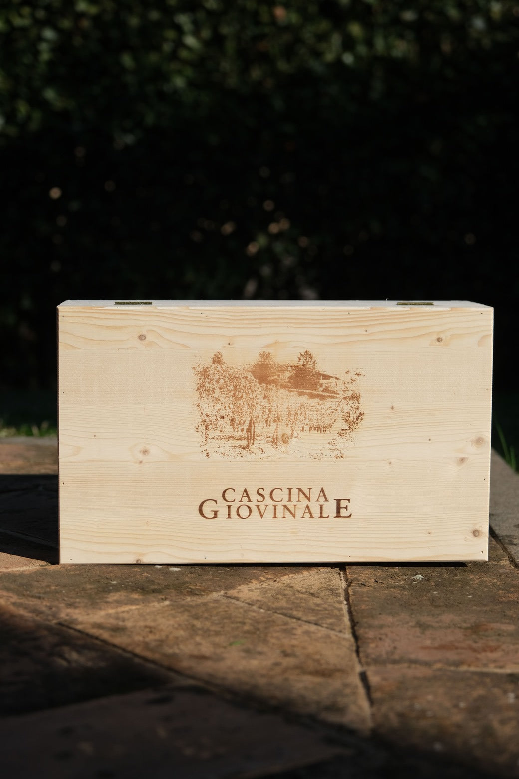 Cassetta in legno da due bottiglie Cascina Giovinale